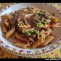 Penne con funghi porcini e piselli