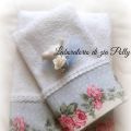 ♥ Coordinato asciugamani con balza stile[...]