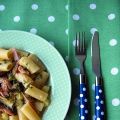 Rigatoni tonno e patate con olive e capperi
