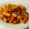 Tortiglioni con sugo alla salamella calabrese