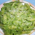 Pasta con crema agli spinaci