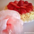 Torta crema e fragole per la festa della mamma