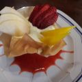 Cestino di pasta fillo con crema chantilly e[...]