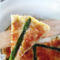 Torta salata con asparagi, mozzarella e[...]