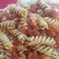 fusilli tonno capperi e pomodoro
