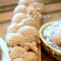 Pane di molche (Pam de molche) con le noci