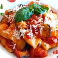 Al volo – Gnocchi di farro alla Norma