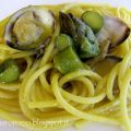 Spaghettoni con vongole asparagi e zafferano