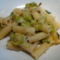 ELICOIDALI CON CURRY, PORRO E TOPINAMBUR