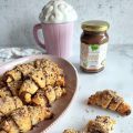 Cornettini alla Nocciolata Crunchy (Rugelachs)