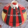NOVITA' E TORTA DECORATA MAGLIETTA MILAN