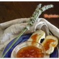 Marmellata di pesche e albicocche profumata[...]