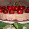 Cheese cake al cioccolato e ciliegie