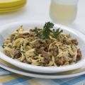 Tagliatelle ai funghi e salsiccia