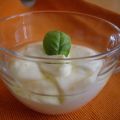 Crema di ricotta con salsa al basilico