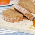 Tronchetto con farina di Castagne, Cachi e[...]