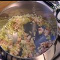 Zuppa verde con orzo alla menta