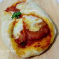Cannolo di Pizza con Parmigiana di Melanzane