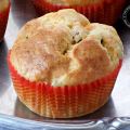 MUFFINS CON ZUCCHINE, PROSCIUTTO COTTO E[...]