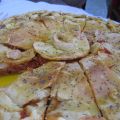 TORTA SALATA DI CARNE SECCA E PUREA DI YUCA