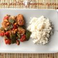 Pollo con piattoni, peperoni e anacardi
