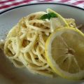 Oggi cucina Mimmo: spaghetti con taralli sugna[...]