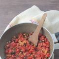 Riccioli con pomodorini,  melanzane e tonno