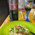 Tagliatelle con asparagi e bacon croccante