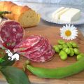 Primo Maggio: Fave e salame