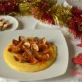 Polenta con sugo di vongole