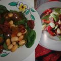 Insalata di spinaci con fagioli, peperoni e[...]