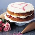 TORTA PANNA E FRAGOLE
