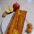 Cake allo yogurt, mele e amaretti