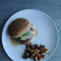 Burger di chianina, zabaione salato e caponata[...]