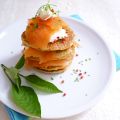 Blinis di grano saraceno al salmone e panna[...]