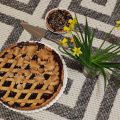 Crostata con confettura alle fragole