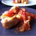 Petti di pollo con peperoni, pomodorini e patate