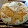 Pane rustico con grano spezzato