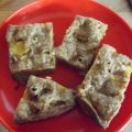 QUADROTTI DI PESCHE E AMARETTI