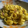 Carbonara di asparagi con lardo e pinoli[...]