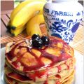 Black cherry banana pancakes