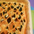 Sfogliata con salsiccia e spinaci