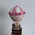 Hot air balloon cake