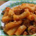 RIGATONI SALSICCIA E PISELLI ...... con il[...]