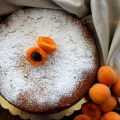 Torta albicocche e mandorle con farina di farro