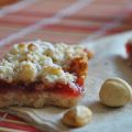 sbriciolona di nocciole con farcia di fragola[...]