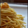 Spaghetti con zucca e gamberi