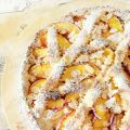 Crostata alle Mandorle con Amaretti e Nettarine[...]