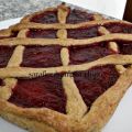 Crostata integrale con confettura di fragole[...]