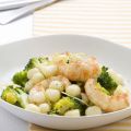 Chicche di patate con scampi e broccoletti